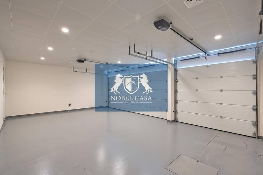 Ultra-Luxury 5BR Villa | Exclusive | Prime Location - Image 20