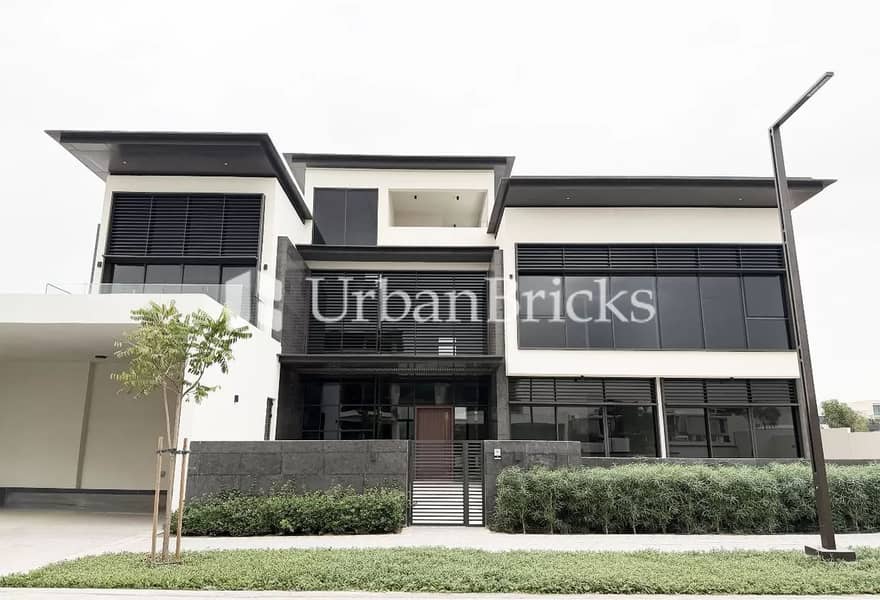 Full Golf Course Views | Upgraded | Prime Location