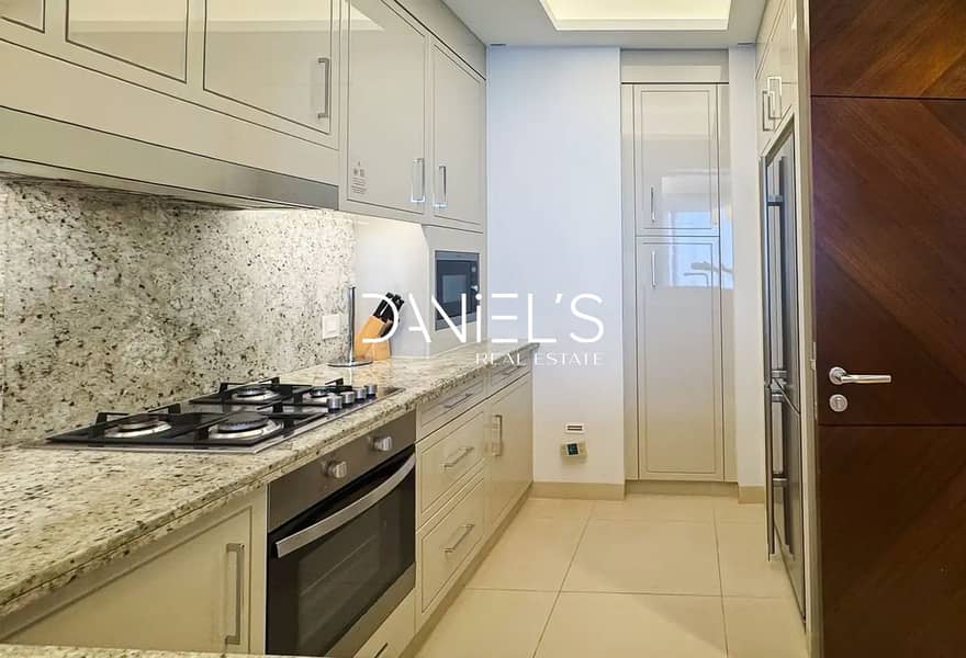 Vacant now | Spacious | Full Burj View