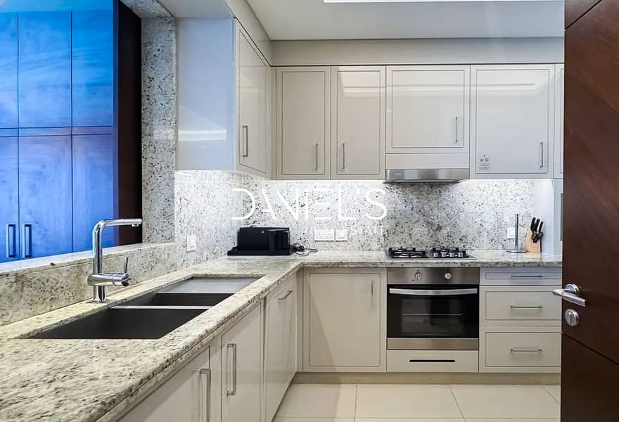 Vacant now | Spacious | Full Burj View