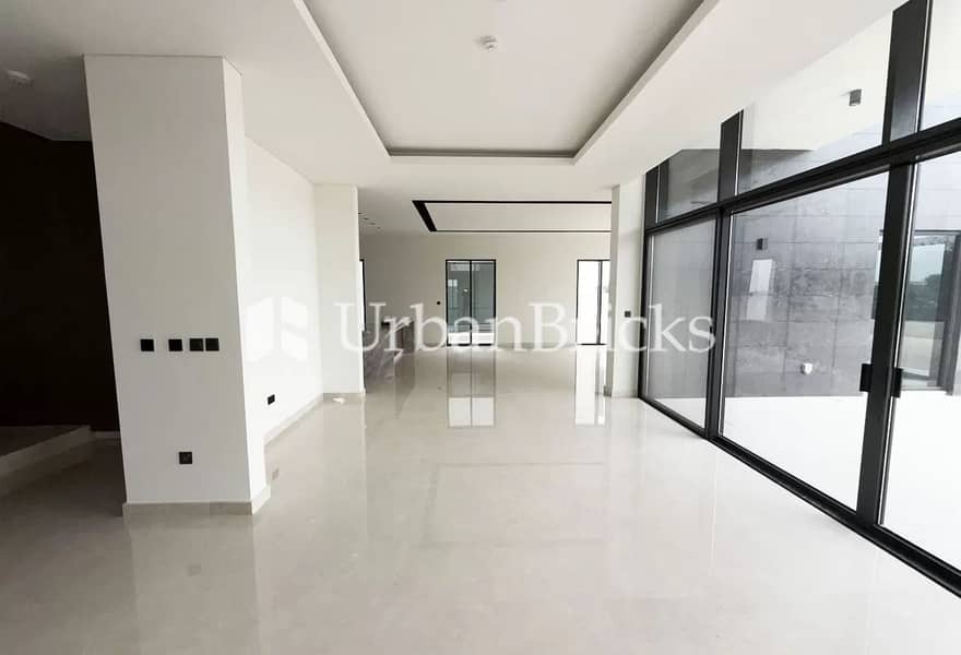 Full Golf Course Views | Upgraded | Prime Location