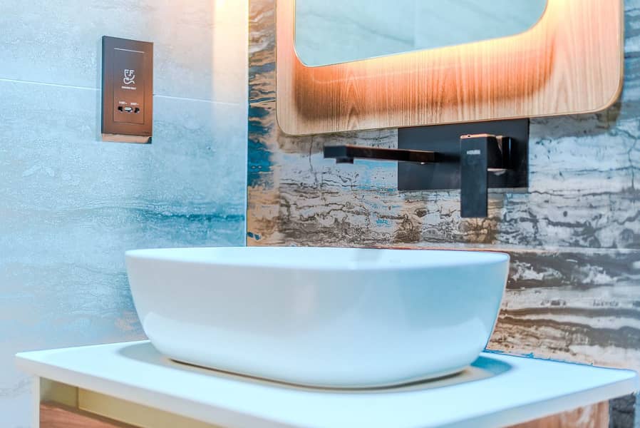 Family-Friendly 2BR Apartment with Amenities - Image 41