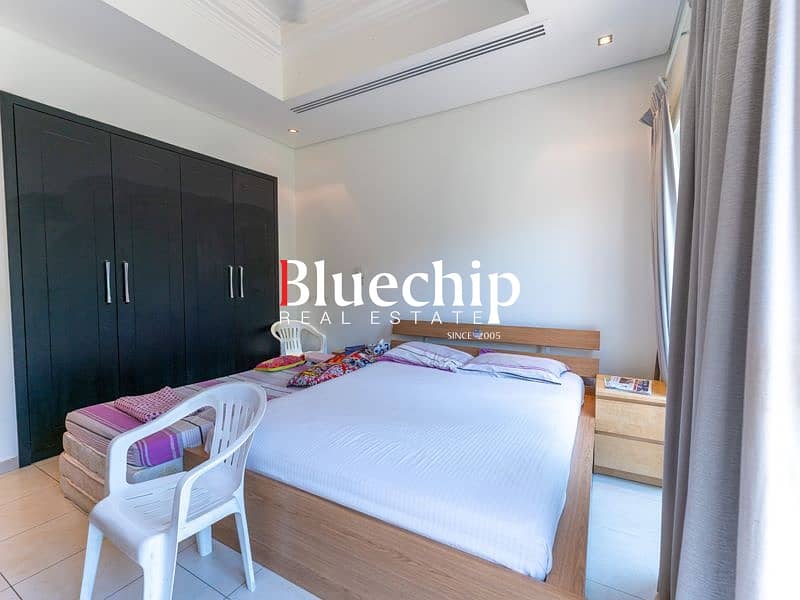 Corner Villa I Private Garden | Spacious Layout - Image 23