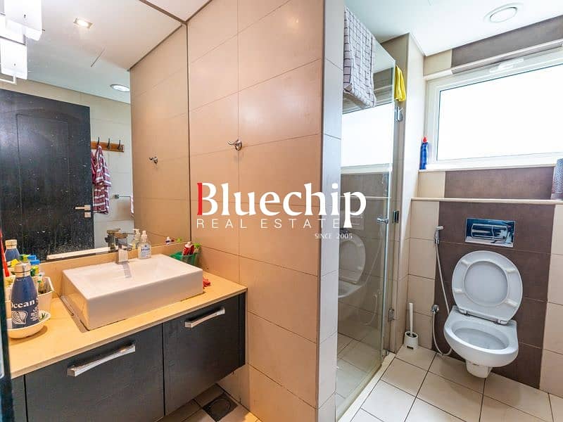 Corner Villa I Private Garden | Spacious Layout - Image 26