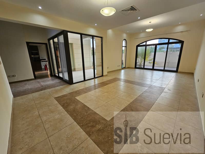 4 Bed plus Maid | Vacant | Spacious Layout