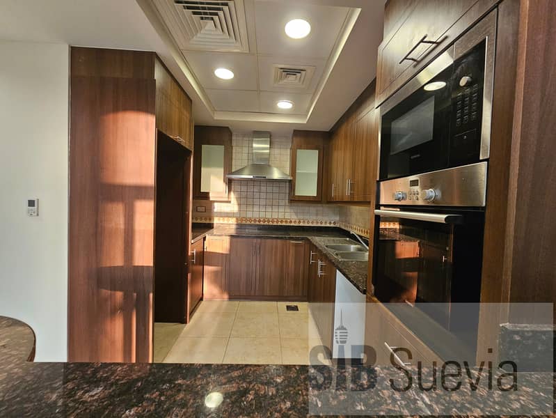 4 Bed plus Maid | Vacant | Spacious Layout - Image 6