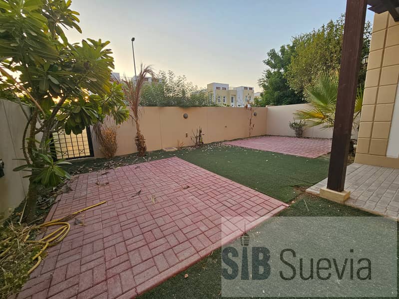 4 Bed plus Maid | Vacant | Spacious Layout - Image 23