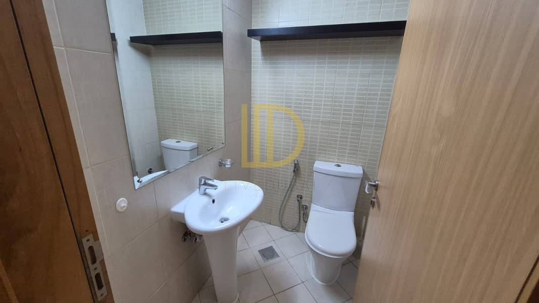 Vacant I Investor Gets 7% Return |Free Chiller - Image 13