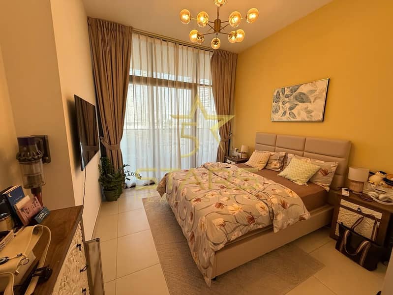 Fully Furnished | Spacious Layout | Ready To Move