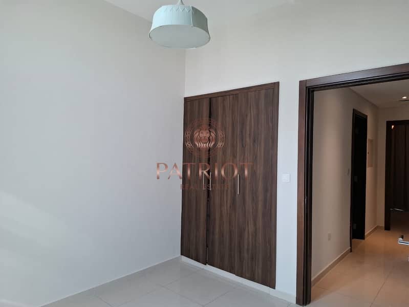 Just Grab The Beauty of 5BH || Middle Unit || Crystal Interior || Back to Back || Peaceful Environment || Luxurious || Ready to Move || - Image 7