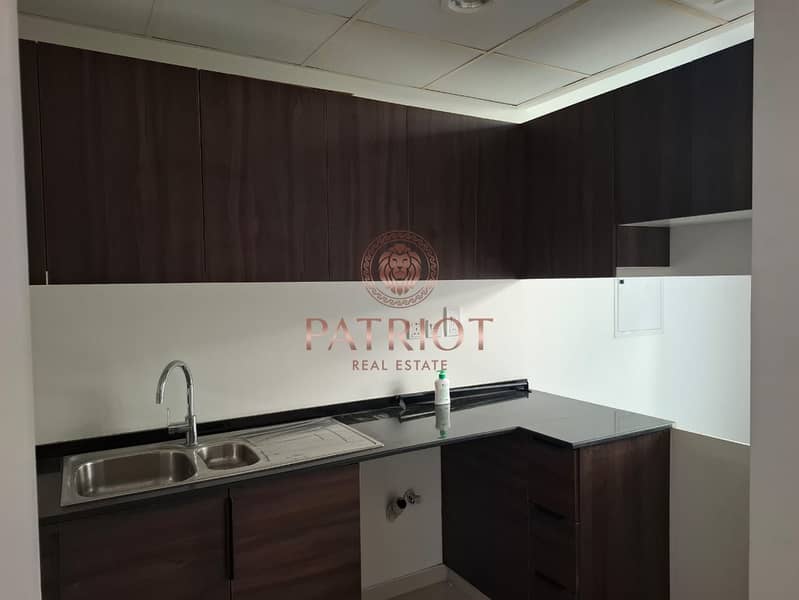 Just Grab The Beauty of 5BH || Middle Unit || Crystal Interior || Back to Back || Peaceful Environment || Luxurious || Ready to Move || - Image 9