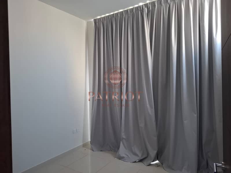 Just Grab The Beauty of 5BH || Middle Unit || Crystal Interior || Back to Back || Peaceful Environment || Luxurious || Ready to Move || - Image 10