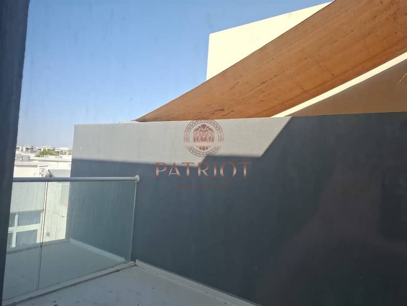 Just Grab The Beauty of 5BH || Middle Unit || Crystal Interior || Back to Back || Peaceful Environment || Luxurious || Ready to Move || - Image 13