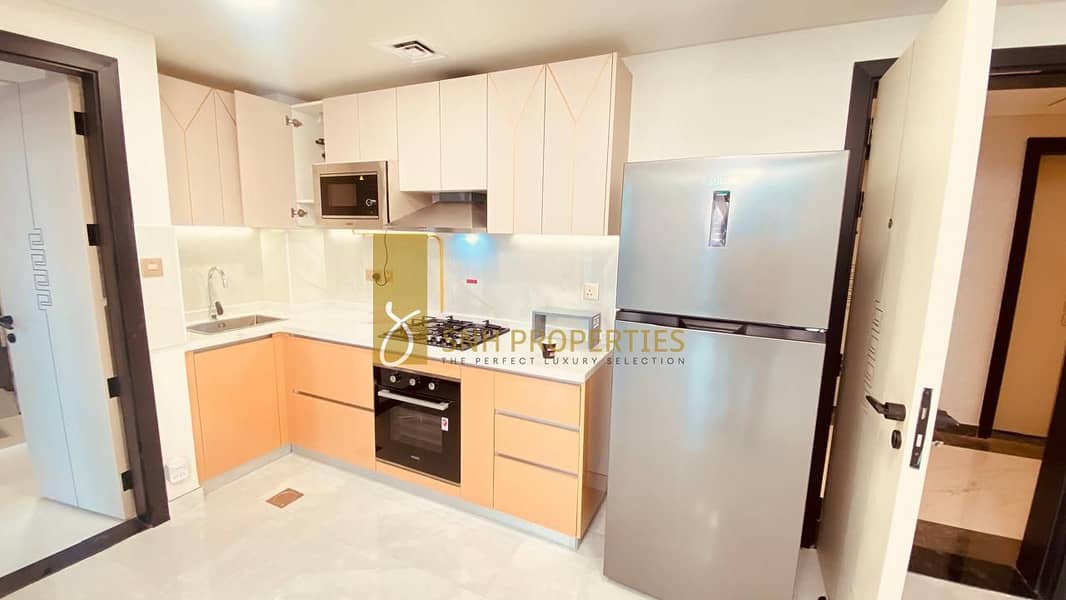 BRAND NEW | HIGH FLOOR | SEMI FURNISHED