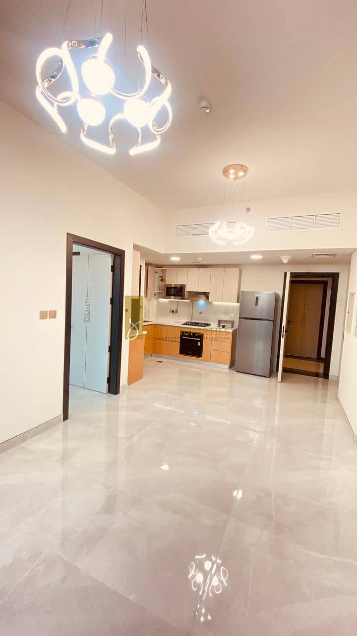 BRAND NEW | HIGH FLOOR | SEMI FURNISHED