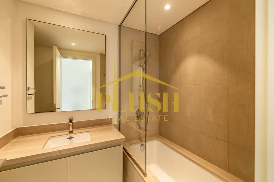 Brand New | Single Row | Close To Pool & Park - Image 10