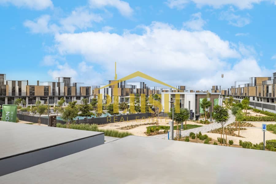 Brand New | Single Row | Close To Pool & Park - Image 15