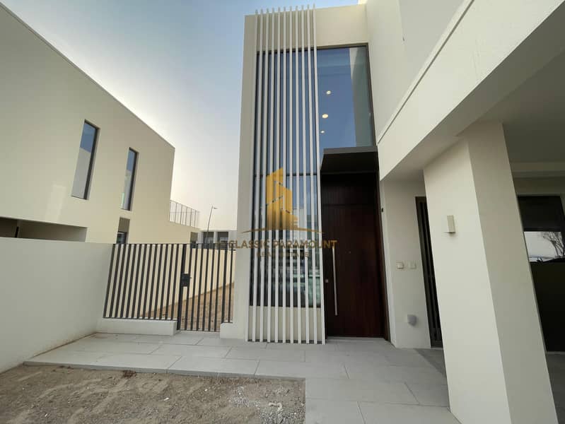 Single Row | Brand New | Near Golden beach - Image 7