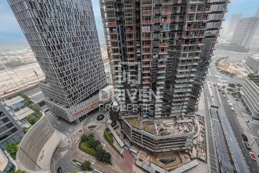 Vacant and Furnished | Prime location | High floor - Image 12