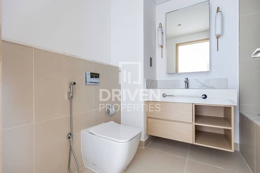 Investment Opportunity | Dubai Skyline Views - Image 8