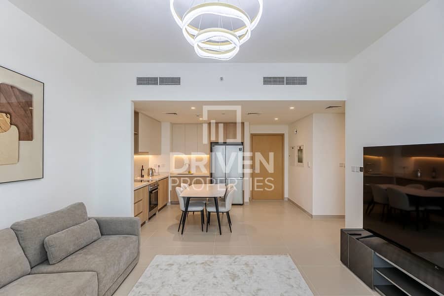 Tranquil Living | Prestigious Location | Vacant