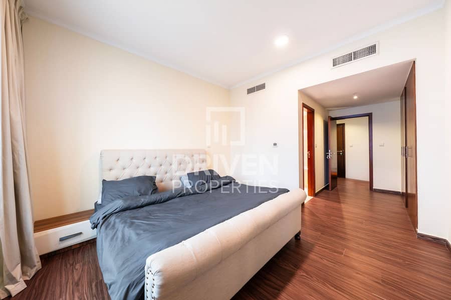 Furnished | Burj Khalifa View | Ready to Move in - Image 9