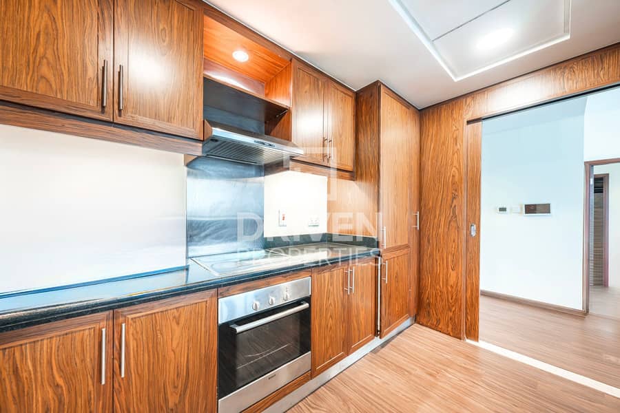 Furnished | Burj Khalifa View | Ready to Move in - Image 11