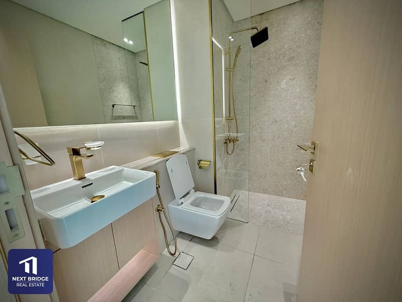 2BR Spacious Layout | Luxury | Prime Location - Image 9