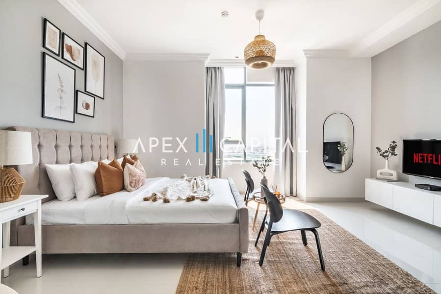 Racetrack View | Vacant Soon | No Balcony