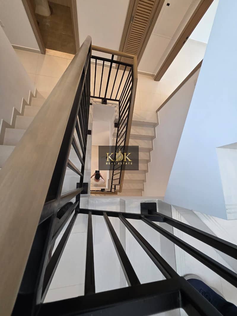 3BR+Maid | Community View | Prime Location