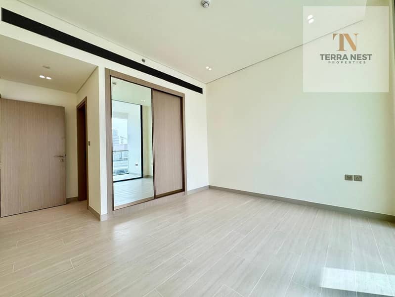 5 WhatsApp Image 2025-12-18 at 9.29. 37 AM. jpeg