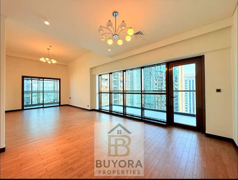 2300 SQFT HUGE 3BED+MADE+STORE+BALCONY LOCATED IN MAKHOOL - CLOSE TO METRO RENT-200/-