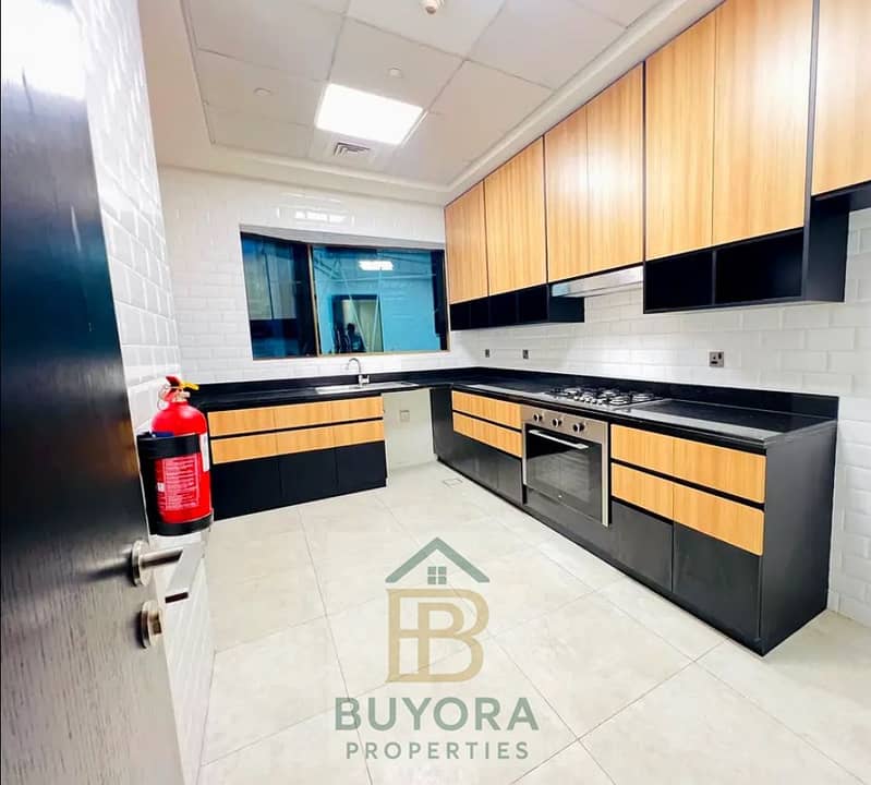 2300 SQFT HUGE 3BED+MADE+STORE+BALCONY LOCATED IN MAKHOOL - CLOSE TO METRO RENT-200/- - Image 18