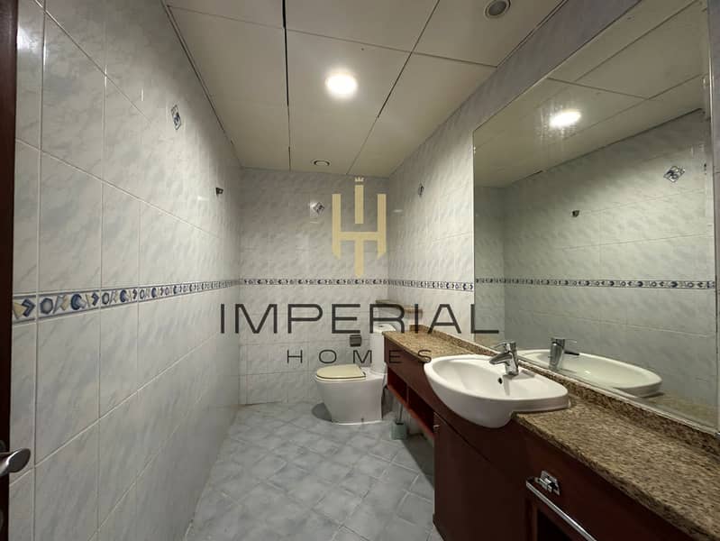 2 Bed | 1460sqft | FULL LAKE VIEW | @1.875m - Image 31