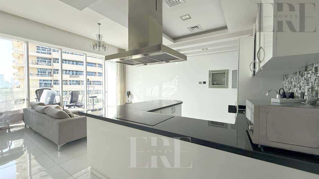 Fully Furnished | Spacious Unit | Rady to Move