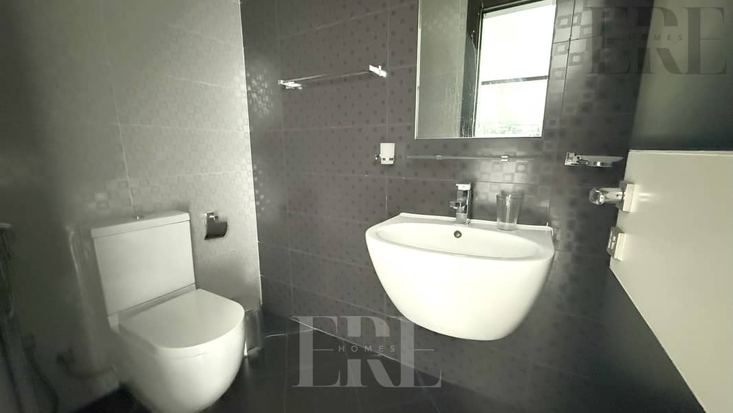 Fully Furnished | Spacious Unit | Rady to Move - Image 10