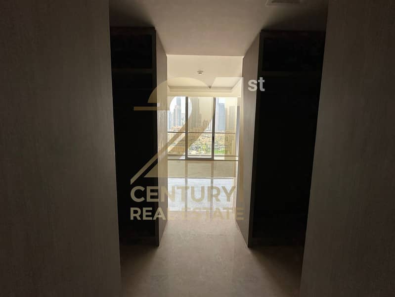 UNFURNISHED | READY TO MOVE-IN | BURJ KHALIFA VIEW