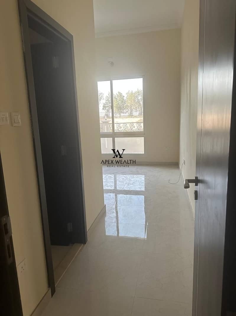 Custom Built | Basement | Vacant - Image 8