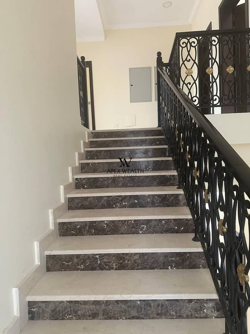 Custom Built | Basement | Vacant - Image 10