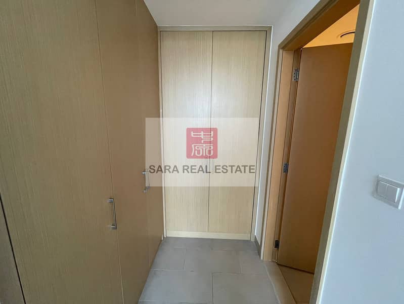 True Deals! | Modern 3BR with Park View | Luxury Living at Creek Rise Tower 2 - Image 10