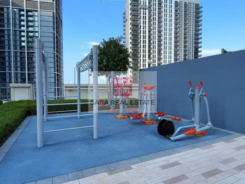 True Deals! | Modern 3BR with Park View | Luxury Living at Creek Rise Tower 2 - Image 23