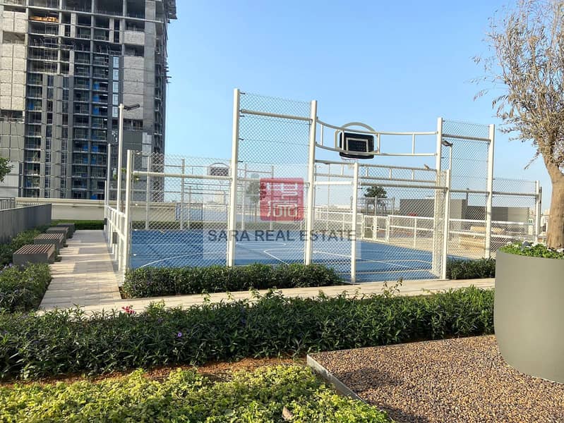 True Deals! | Modern 3BR with Park View | Luxury Living at Creek Rise Tower 2 - Image 24