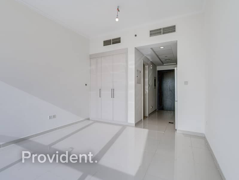 Golf Views | Semi Furnished | Rented - Image 6