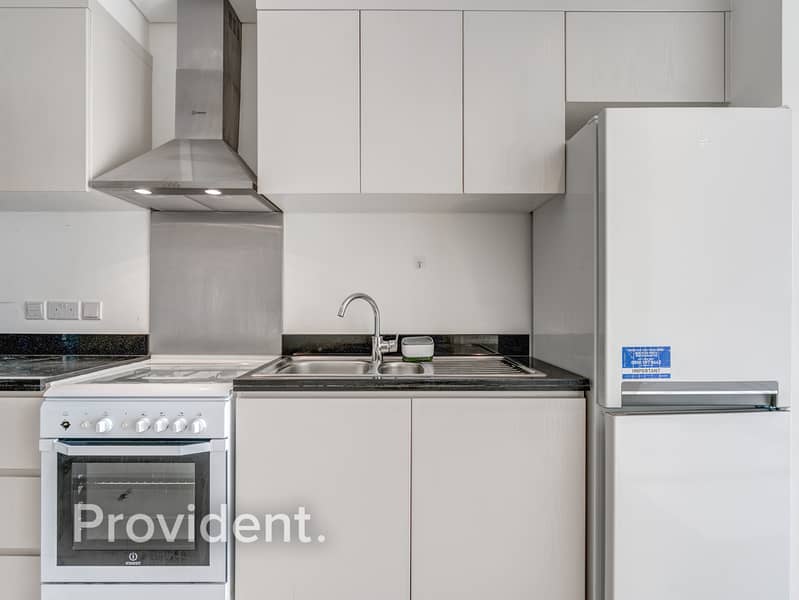 Golf Views | Semi Furnished | Rented - Image 12