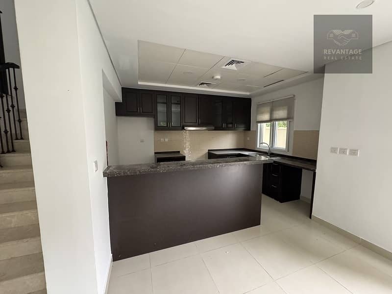 EXCLUSIVE LISTING | CORNER PLOT | VACANT TYPE B - Image 14