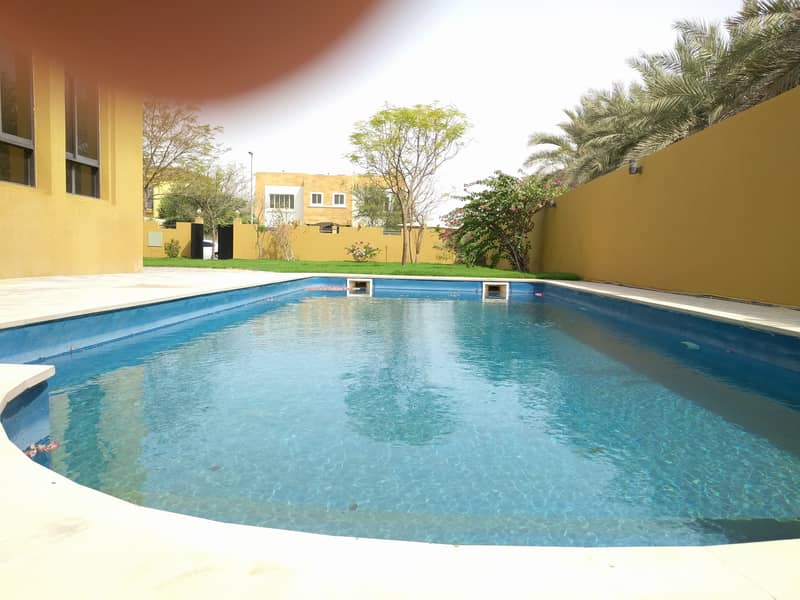 5 BHK VILLA IN 210K WITH SWIMMING POOL AND GARDEN ,