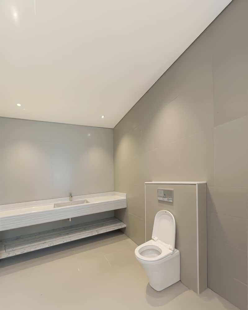 Exclusive Brand New 5-Bedroom Luxury Villa ,located Al Atbah