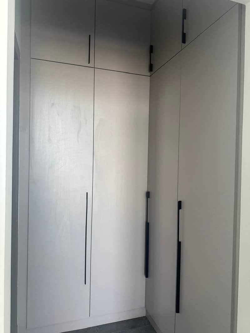 Exclusive Brand New 5-Bedroom Luxury Villa ,located Al Atbah - Image 13