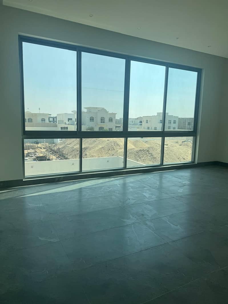 Exclusive Brand New 5-Bedroom Luxury Villa ,located Al Atbah - Image 21