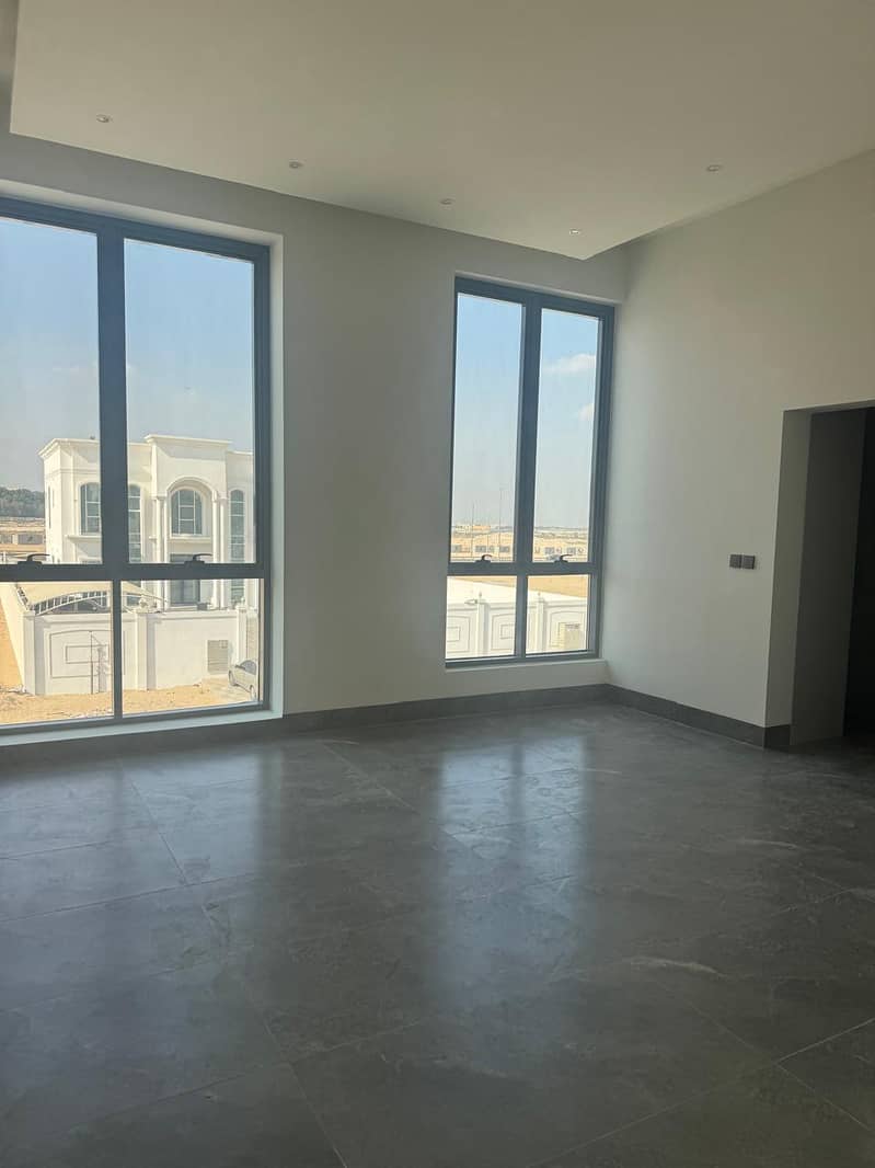 Exclusive Brand New 5-Bedroom Luxury Villa ,located Al Atbah - Image 27